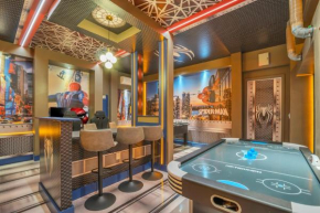 Pool Villa GAME ROOM Movie Theater, Water Slide